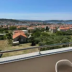 דירה Hill *