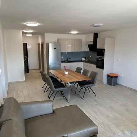 Apartment Hill Trogir