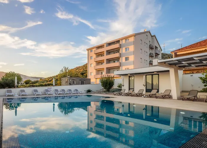 Daire Hill Trogir
