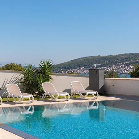 Hill